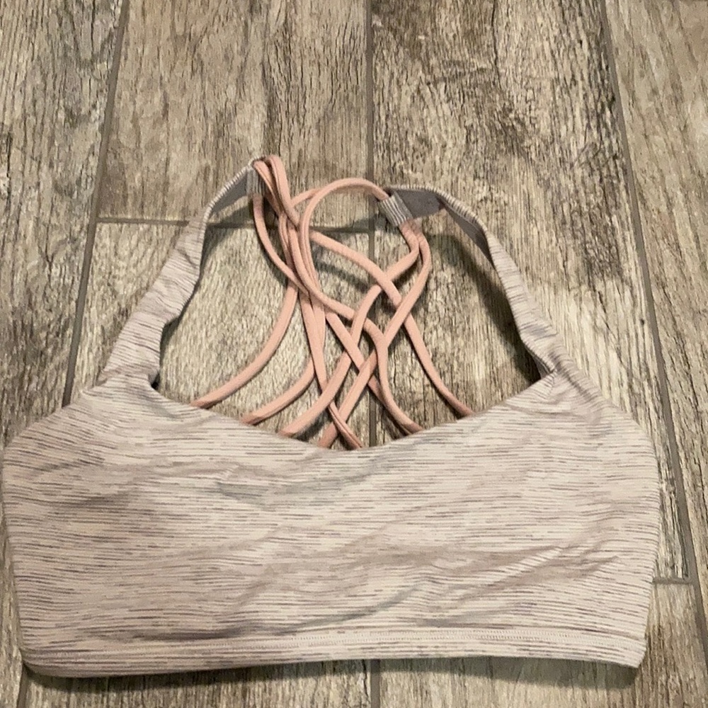 Lululemon wild to be free bra size 6
